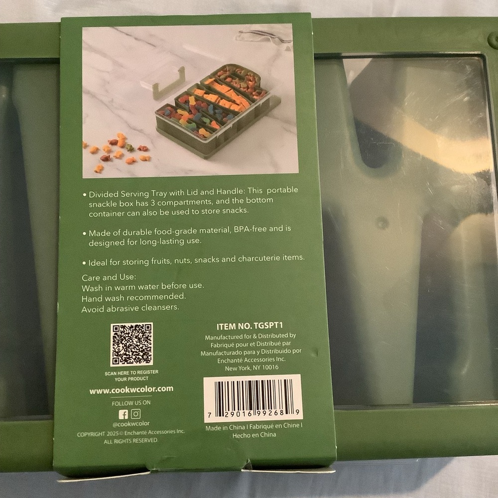 CWC Green Snack Box - Picture 3 of 3